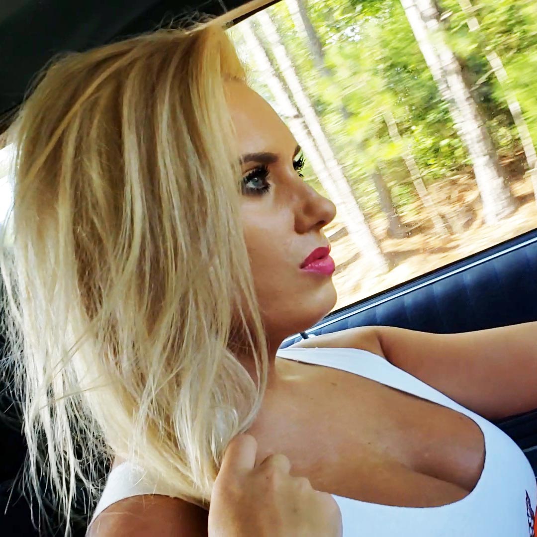 Jewels ‘Hooters Babe’ Takes You for a Quick Ride & Rev Before Work