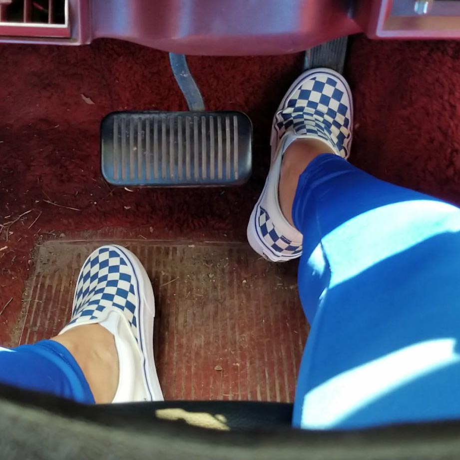 Jane Domino Startups in Blue Leggings and Blue & White Vans